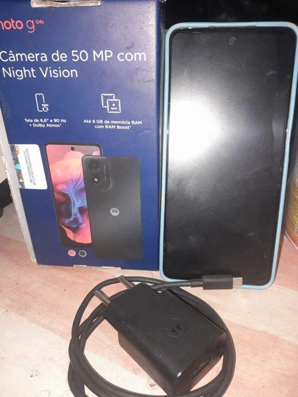 O celular é moto g04s