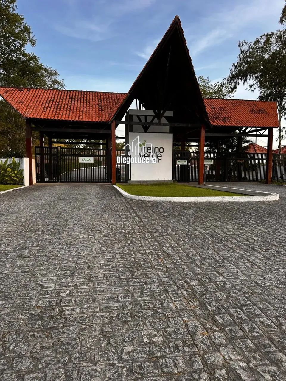Vendo Lote com 1.400  m2 condomínio Reino Verde- Campina Grande - PB