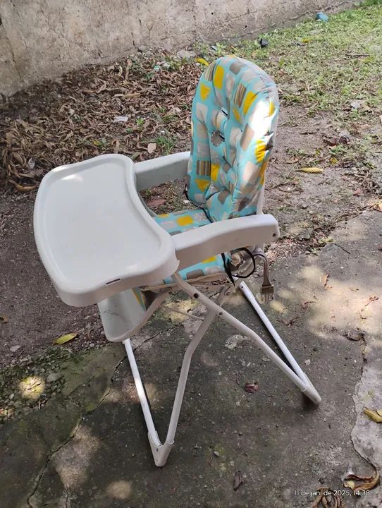 Cadeira de alimentação 