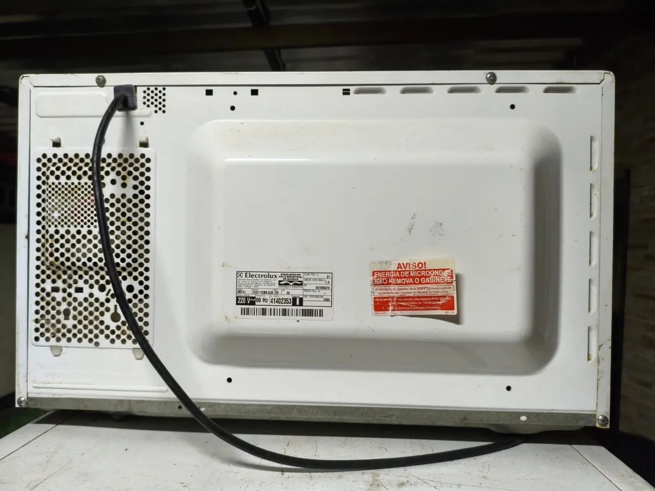 Microondas Eletrolux 31 litros - Foto 3