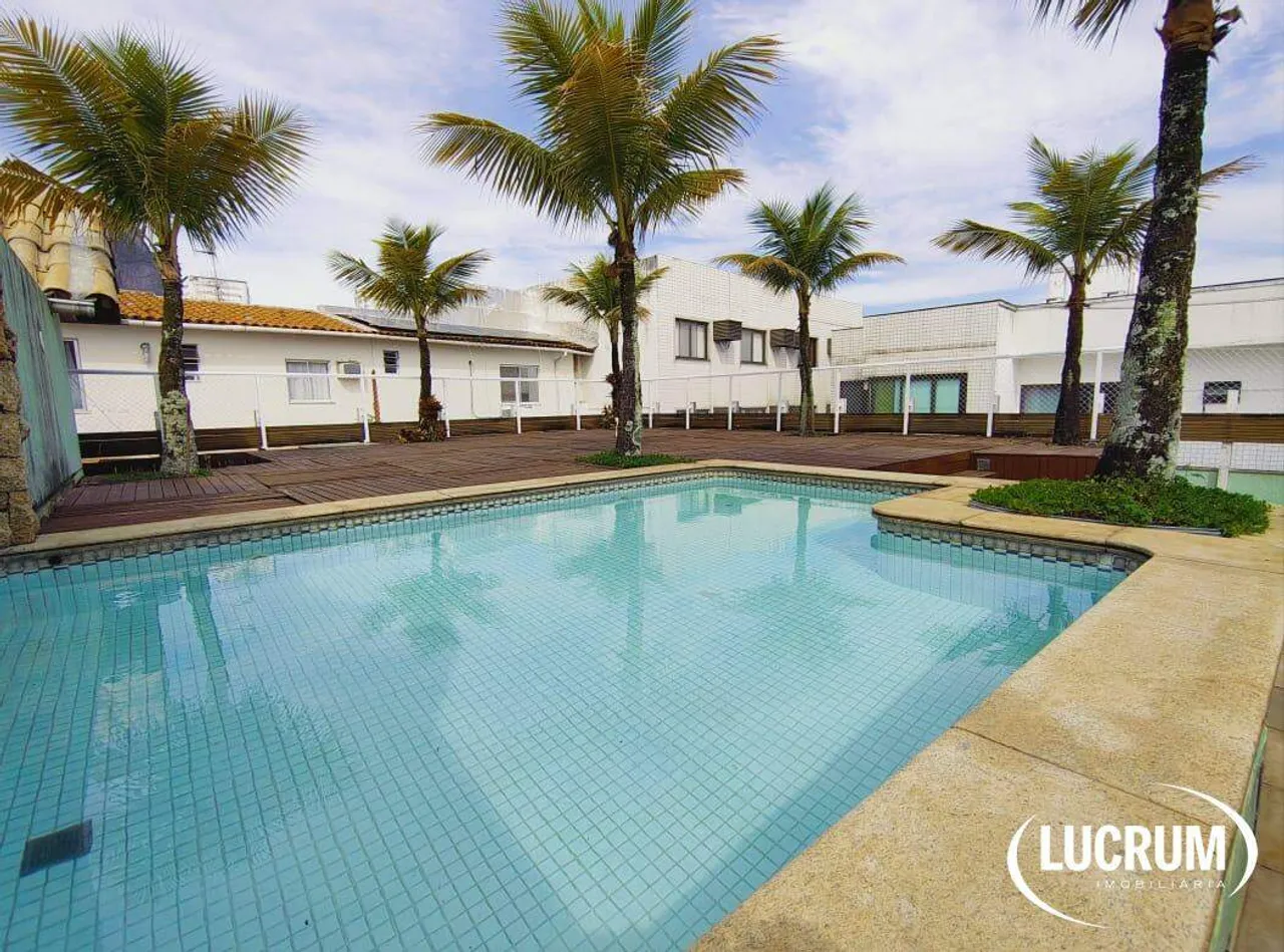 Cobertura Duplex com piscina para alugar com 626m2 no Jardim Oceânico, Barra da Tijuca RJ.