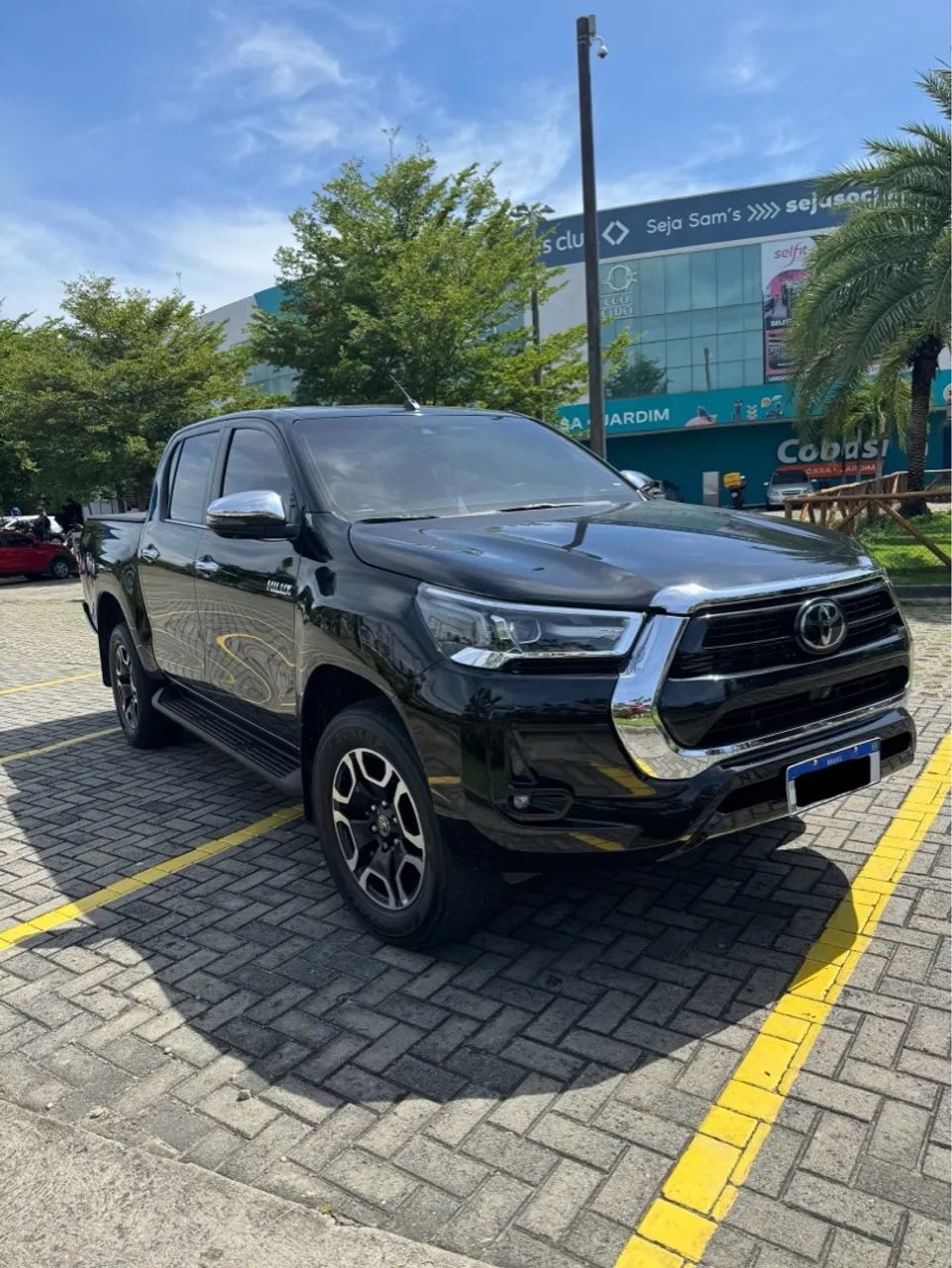 Hilux SRX 2023