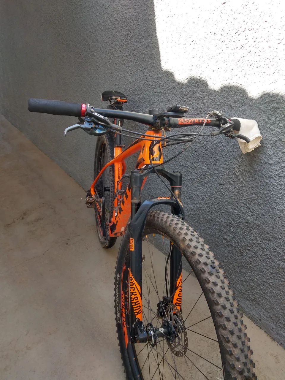 Mountain bike scott e Garmin Edge 130