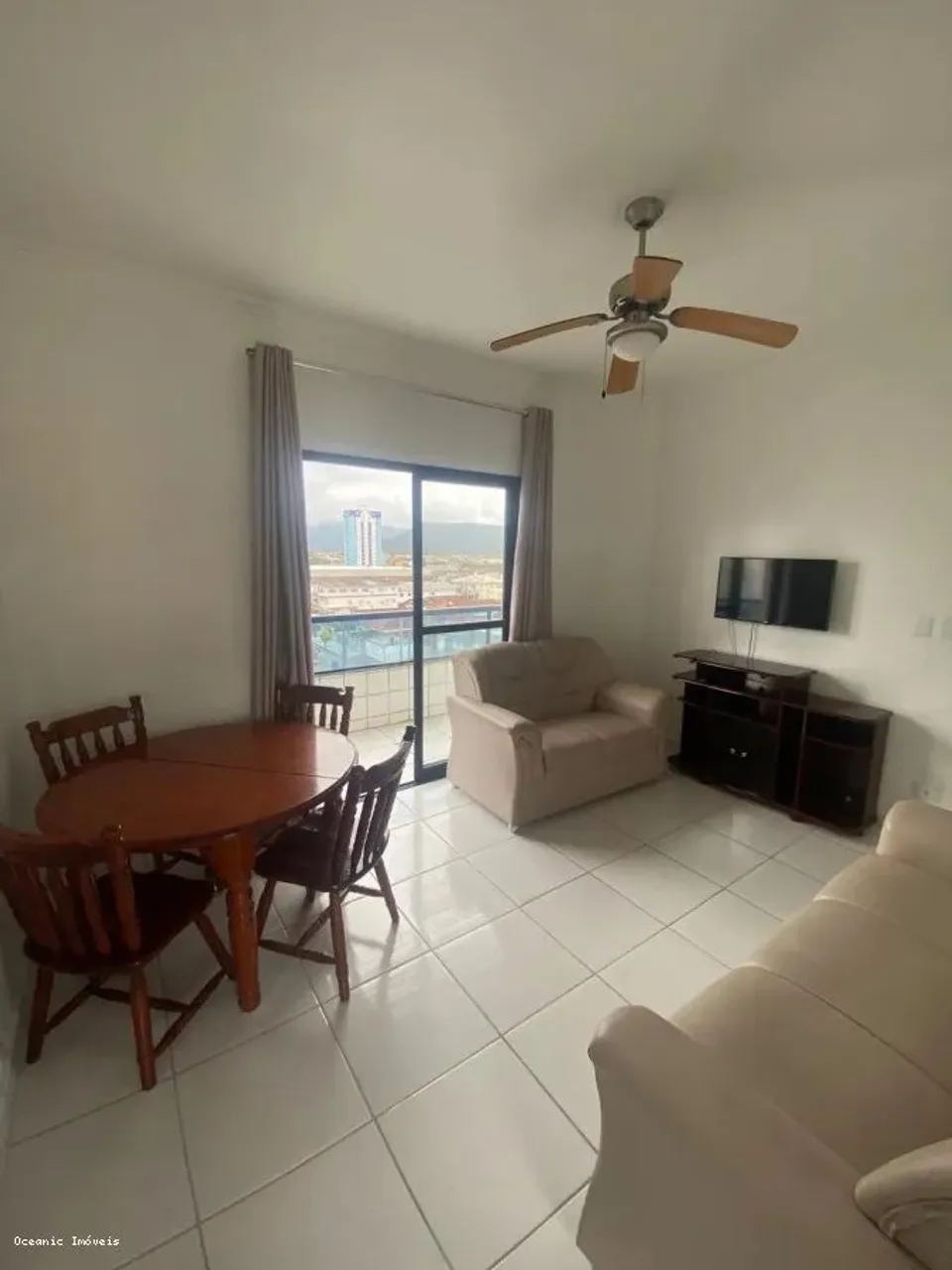 Apartamento para Venda em Praia Grande, Caiçara, 1 dormitório, 1 banheiro, 1 vaga