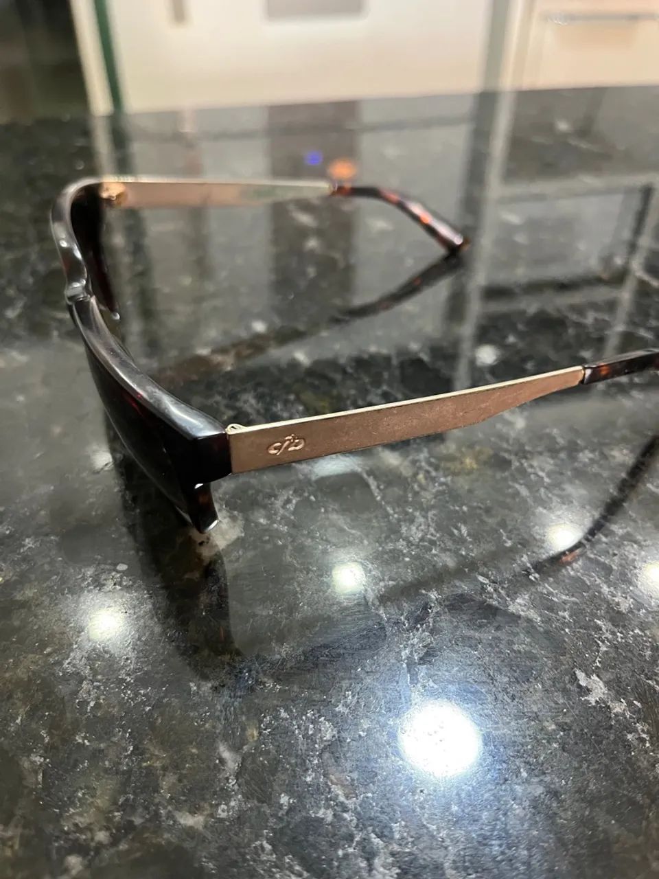 Óculos chilli beans  - Foto 3