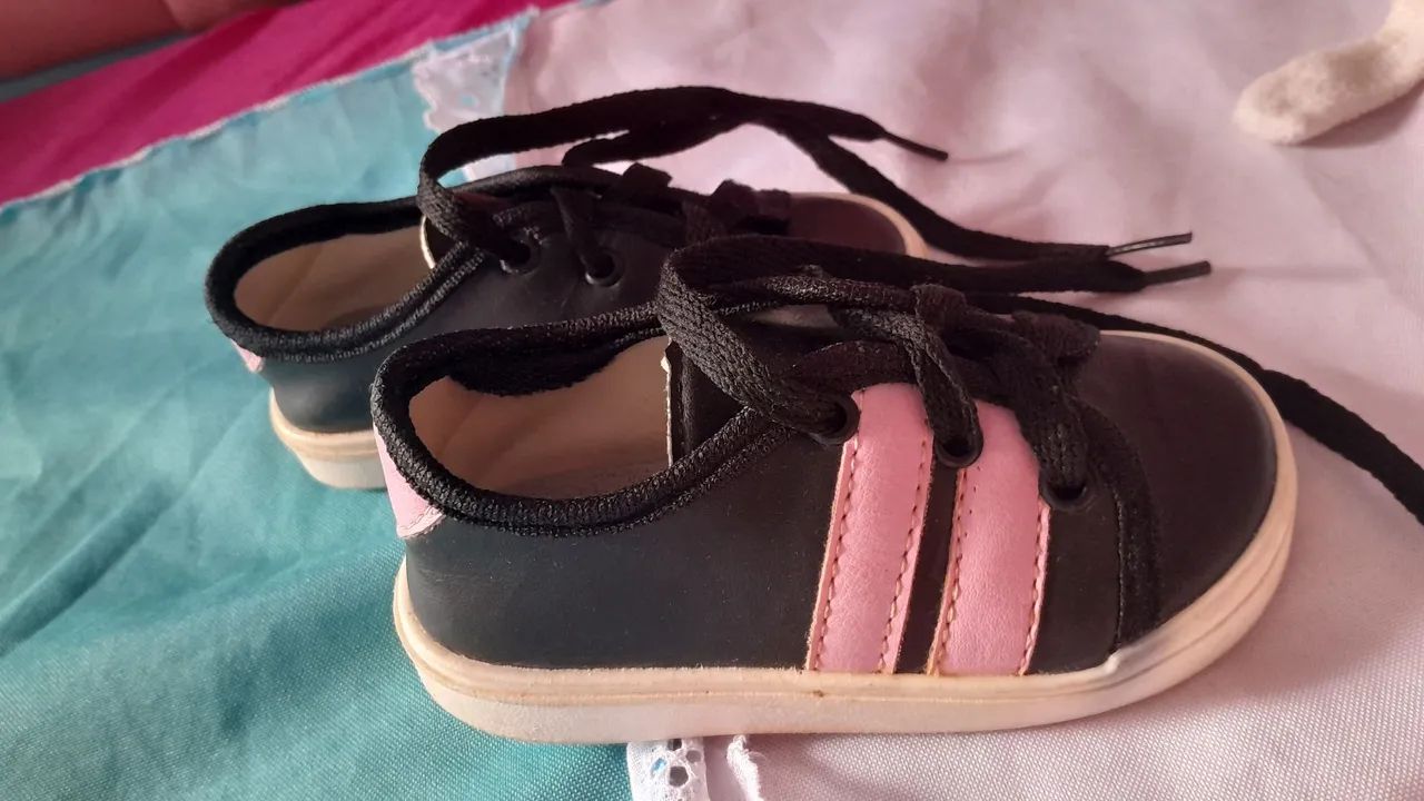 Tênis Infantil Feminino Tamanho 20,21 - Foto 2