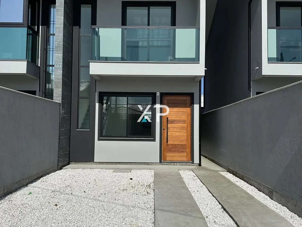Sobrado na Palhoça à venda com 2 quartos | XP2368