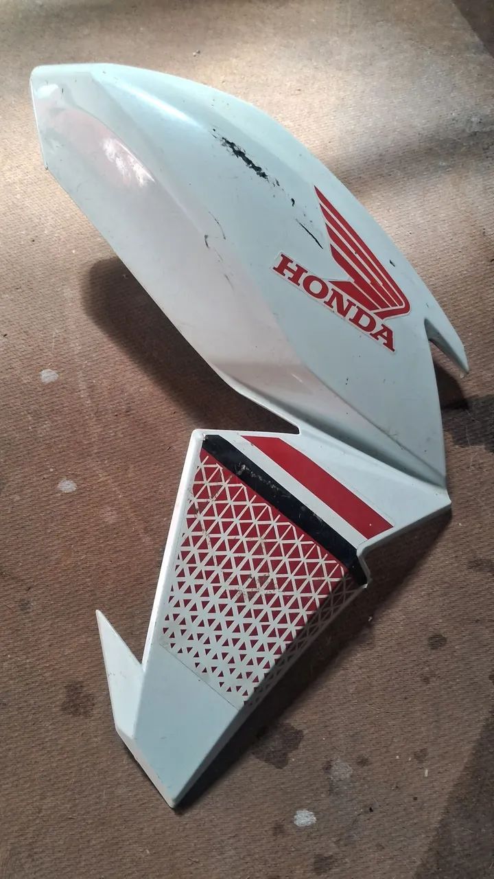 Carenagem Lateral Direita Honda Bros 160 Original 