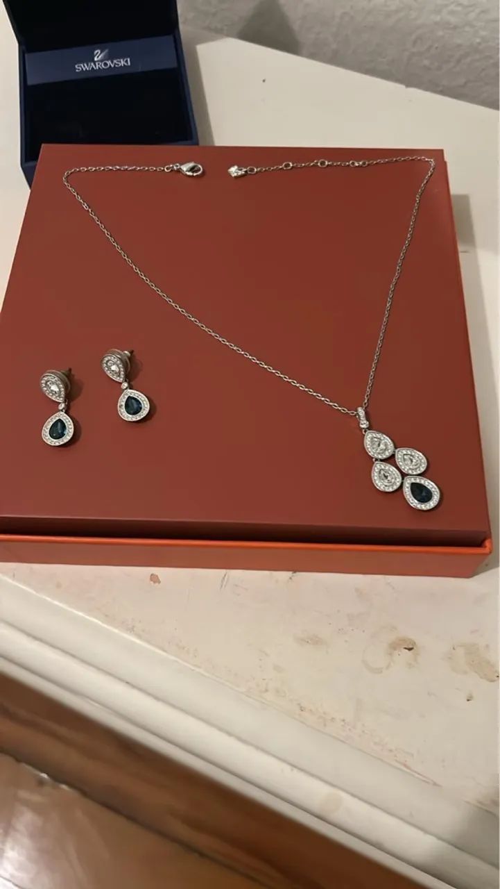 Conjunto Swarovski: colar e brincos
