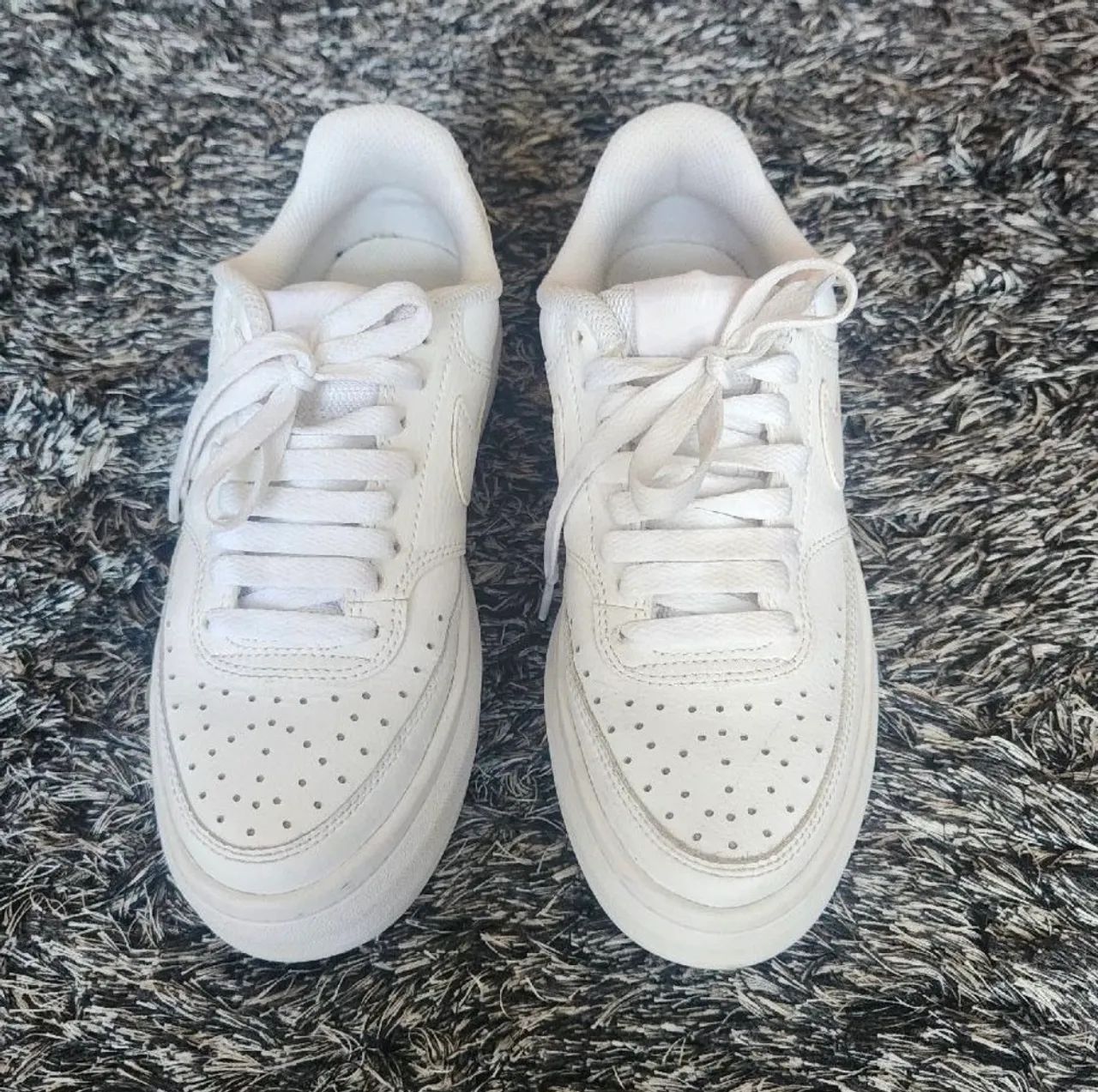 Tênis Nike court vision Alta- feminino 