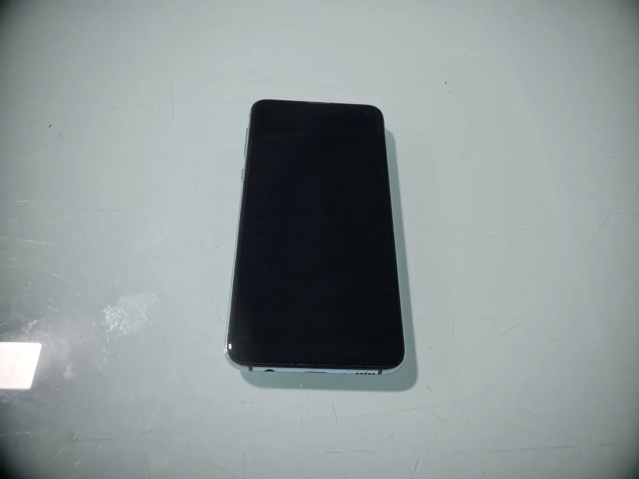 Smartphone Galaxy S10e 128 gb - Samsung - Foto 2