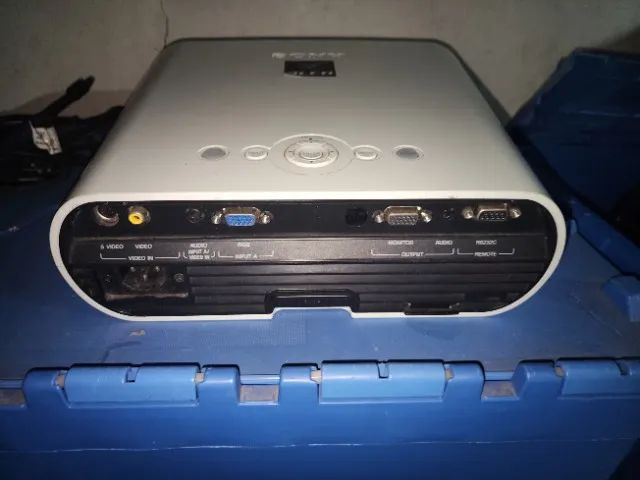 Projetor multimídia Sony VPL-ES5 sem controle lâmpada queimada - Foto 4