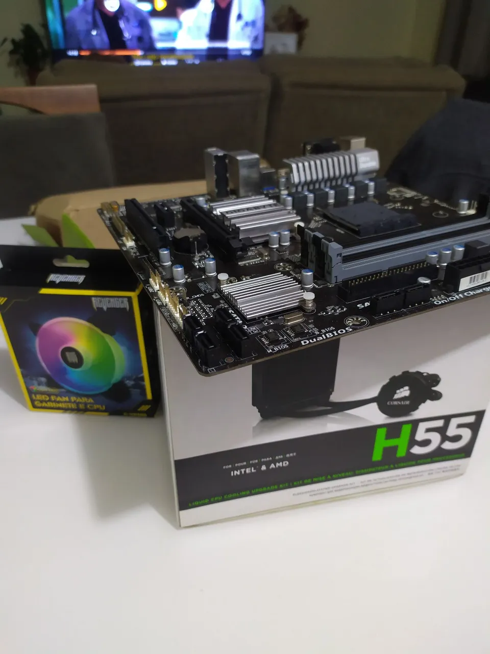 Kit placa mãe, ventoinha RGB e Water cooler!!