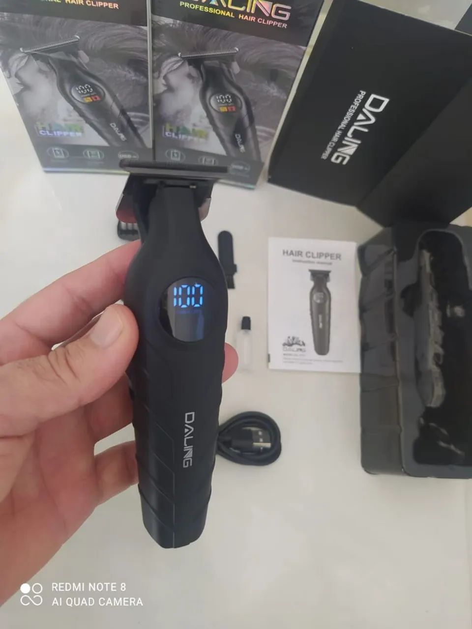 Máquina de cortar cabelo acabamento kemei  - Foto 4