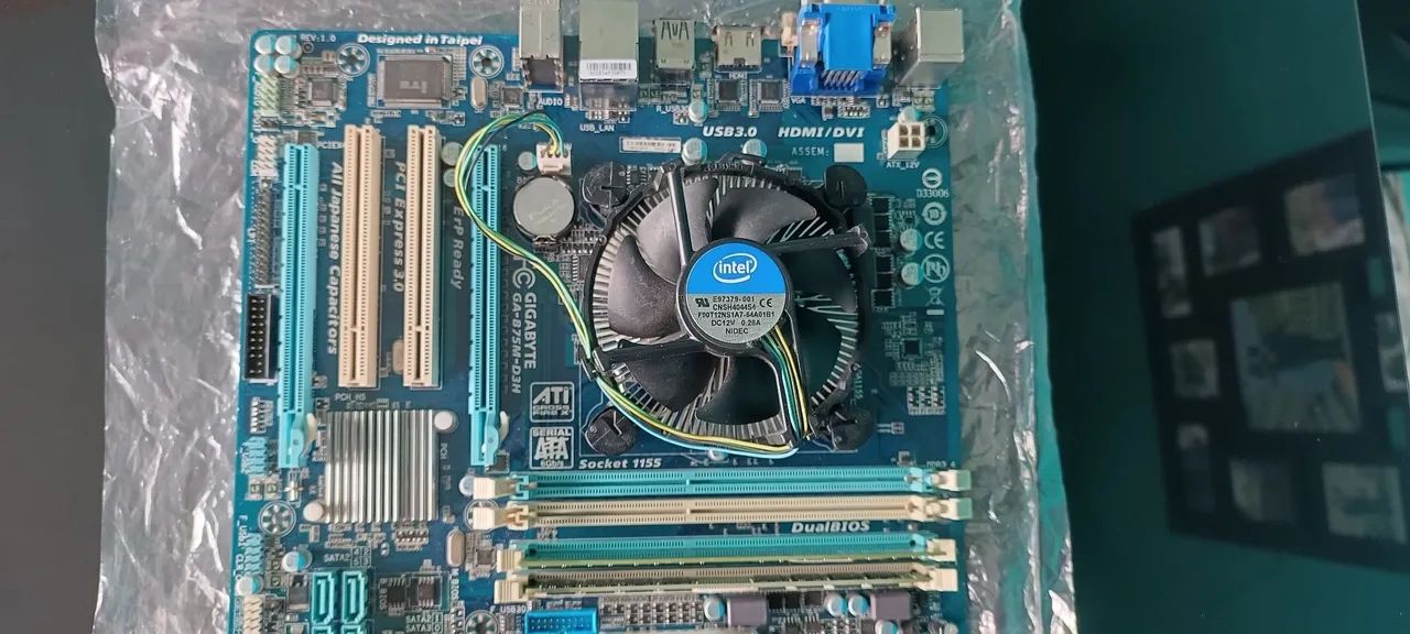 Kit Placa mãe Processador e Memória  - Foto 2