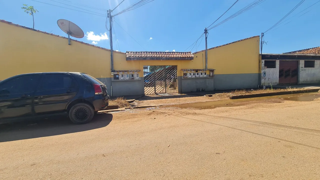 Vende-se está Vila Apartamentos na Zona sul próximo a Rua Pau Ferro