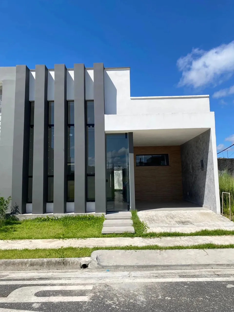 Rafaella Araújo Vende Casa no Cond. Gran Paraíso  - R$ 650.000,00