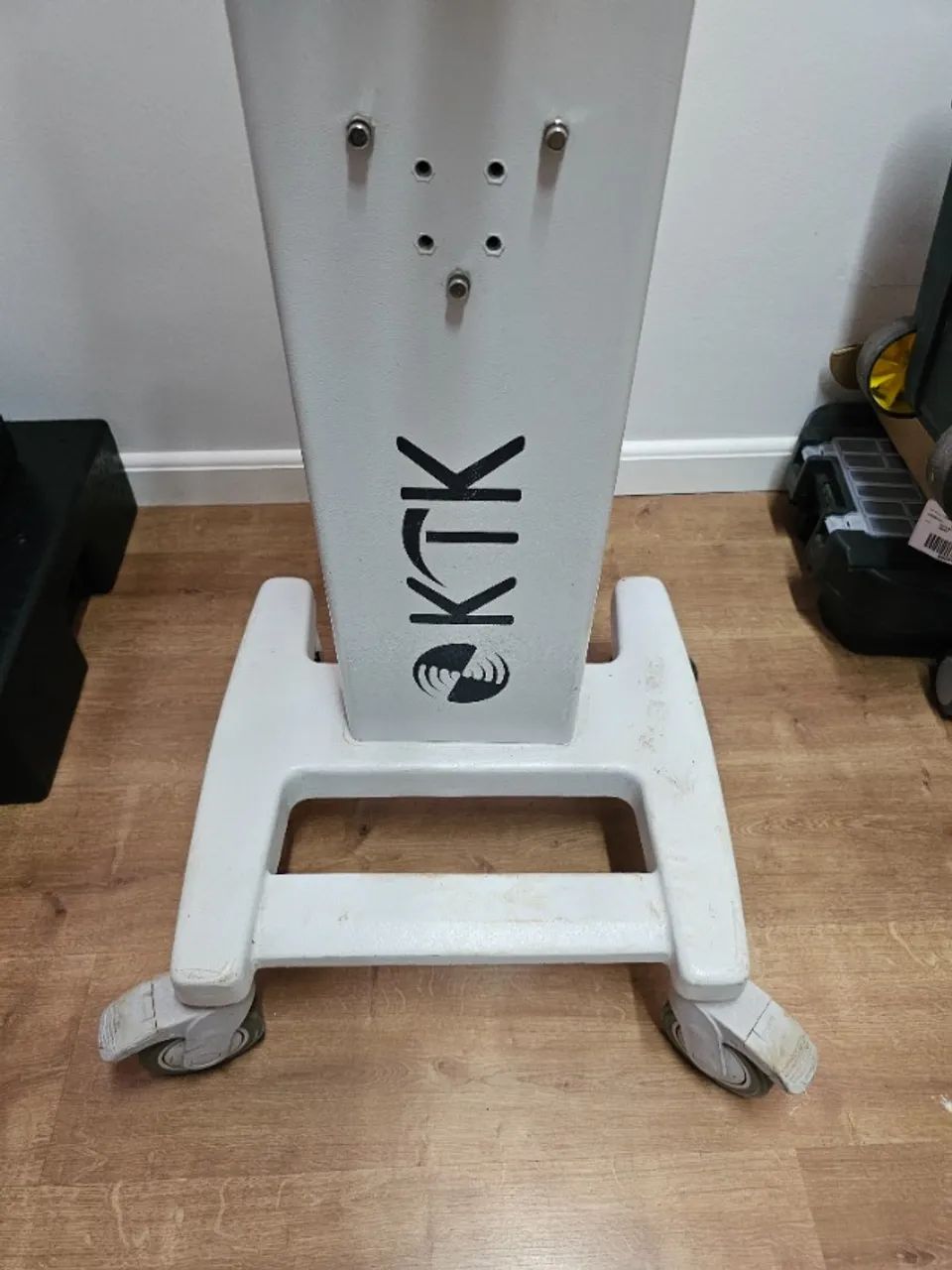 Ventilador Pulmonar Carmel Marca: KTK  - Foto 3