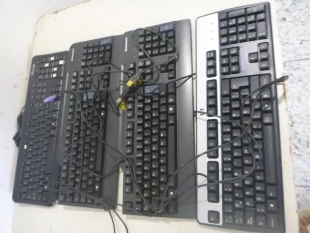 4 TECLADOS PARA PC.