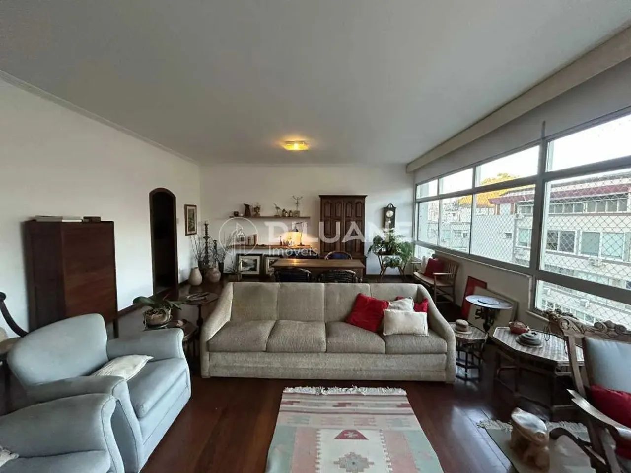 Apartamento : / Residencial / Leme