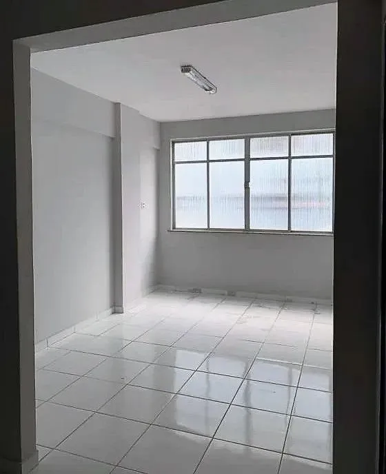 Sala Comercial à venda ou aluguel com 30m2 e 1 banheiro - SA0020GL