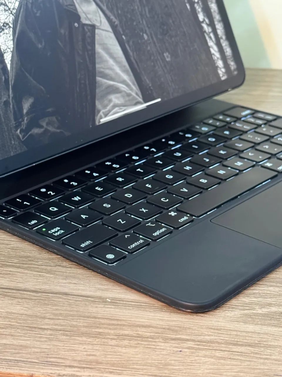 Apple Magic Keyboard para iPad de 11 polegadas  - Foto 4