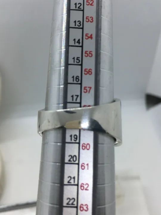 Anel Masculino em Prata 925 com Detalhe em Cruz - Foto 3