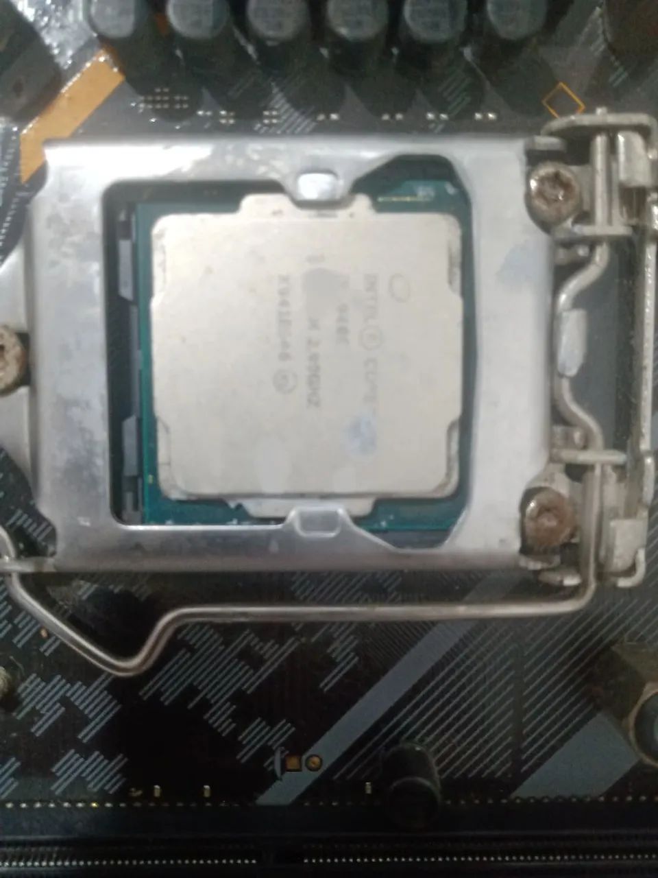 9th generation i5 processor, ddr4.64317756997891120