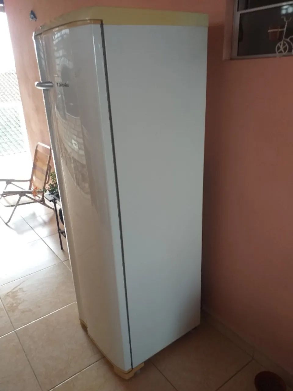 Vendo geladeira Electrolux barato.  - Foto 2