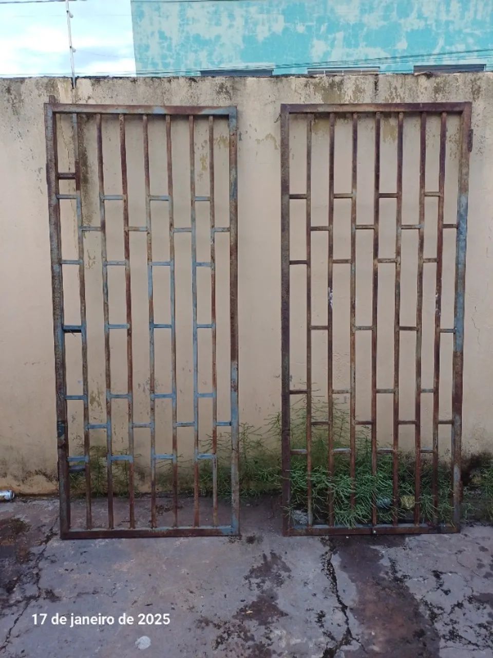 Grade de ferro para porta