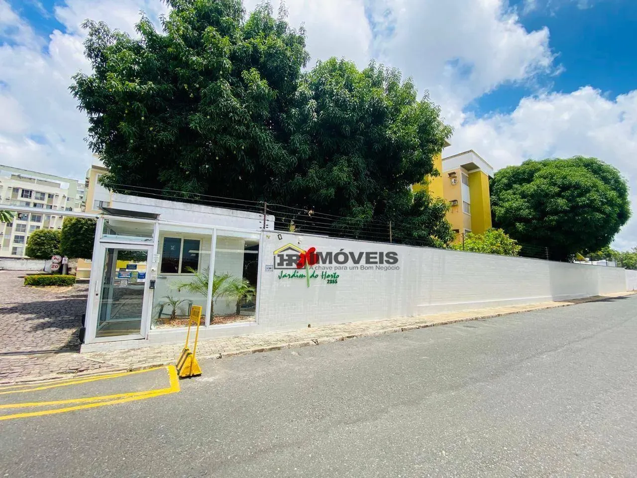 Apartamento com 3 dormitórios para alugar, 89 m² por R$ 2.100,00/mês - Horto - Teresina/PI