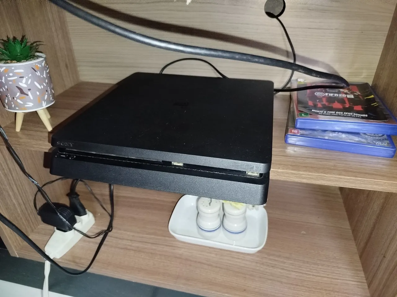 Playstation 4 Slim - Console de última geração