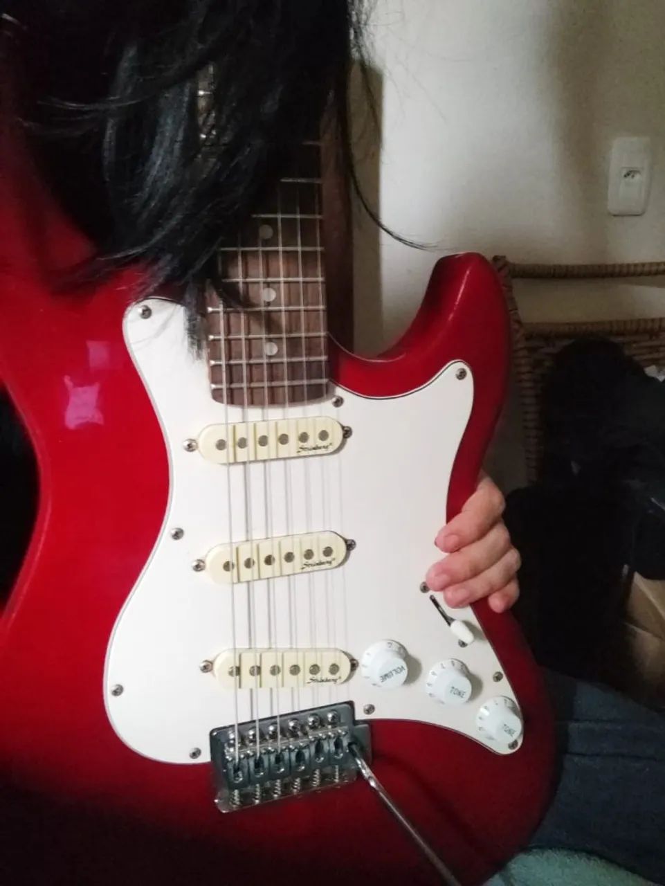 Guitarra elétrica Strinberg Stratocaster STS100 