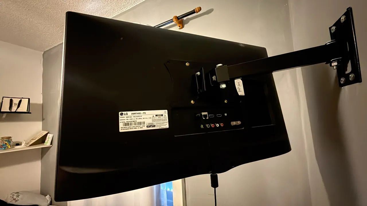 Tv LG smart 28 polegadas - Foto 4
