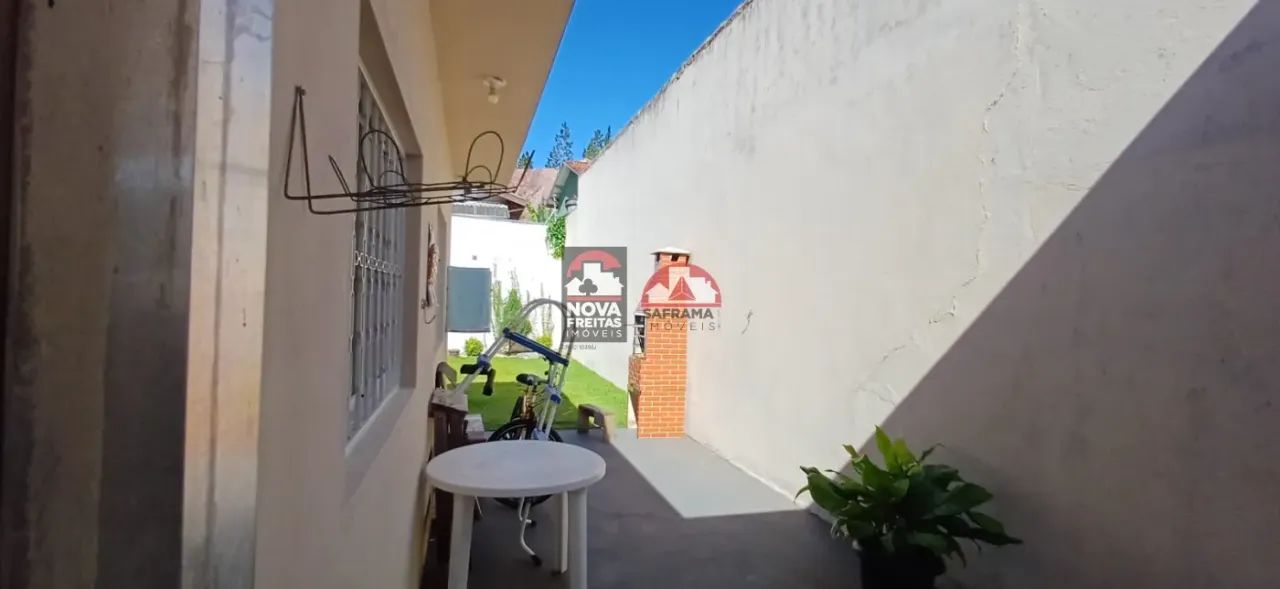Ótima casa com três dormitórios sendo uma suite próximo a faculdade Modulo - Foto 5