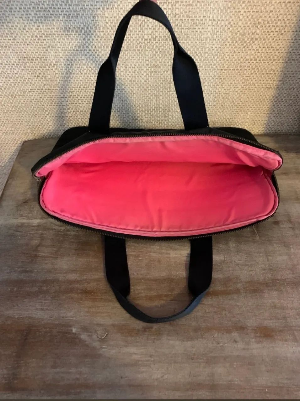 victoria's secret para notebook original - preta com interior pink - bolsa - Foto 5