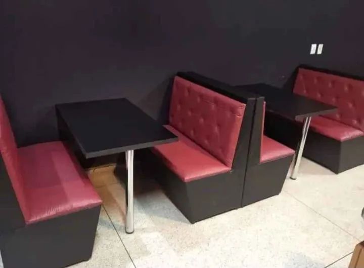 Conjunto mesa e poltronas booth - Foto 3