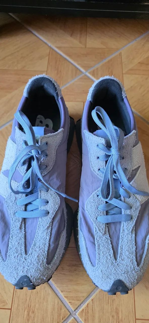 Tenis  41 new balance 327V1 zerado - Foto 2