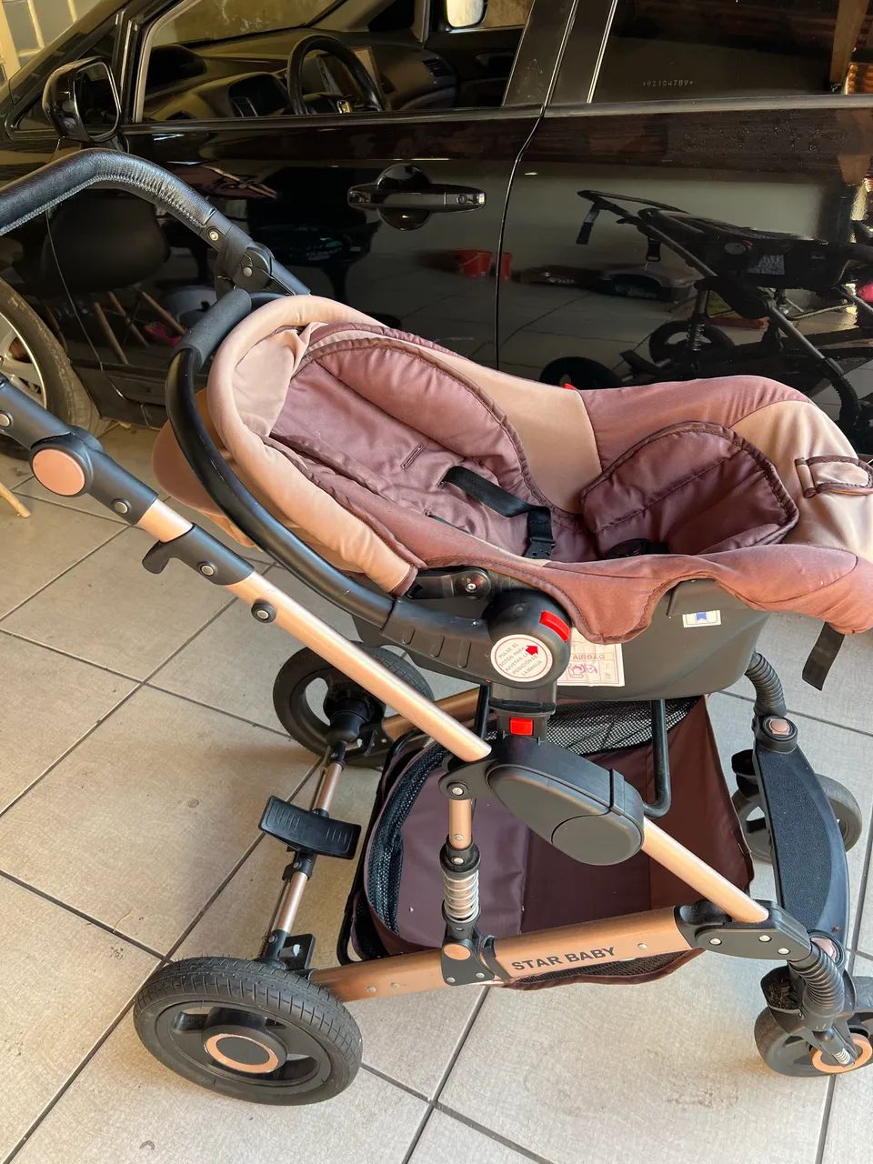Carrinho de bebê Europeu com Bebe conforto - Foto 2