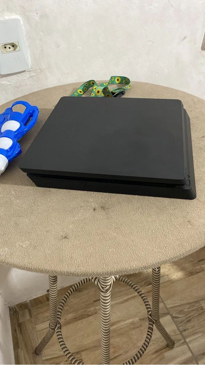 PS4 SLIM 1T - Foto 2