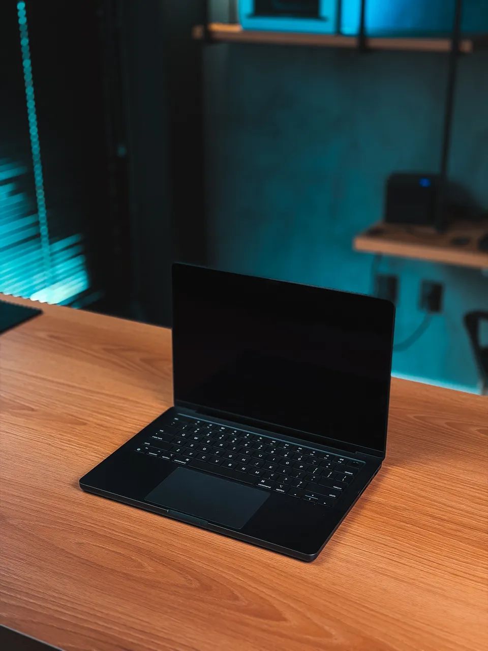 MacBook Pro M4 Pro 14 48GB 512GB  - Foto 2