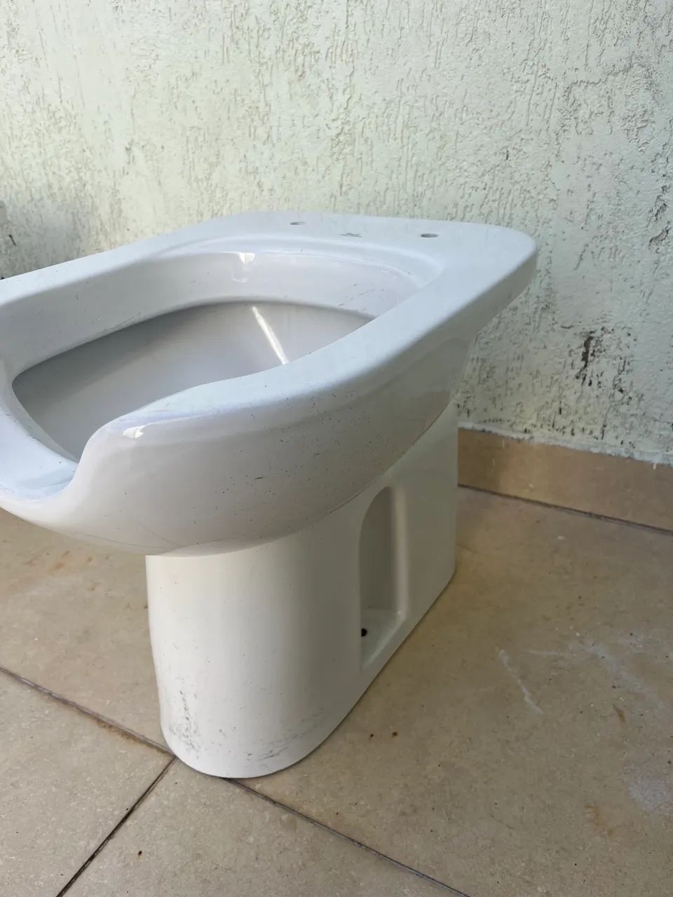 Vaso acessível com abertura Deca e Celite - Foto 4