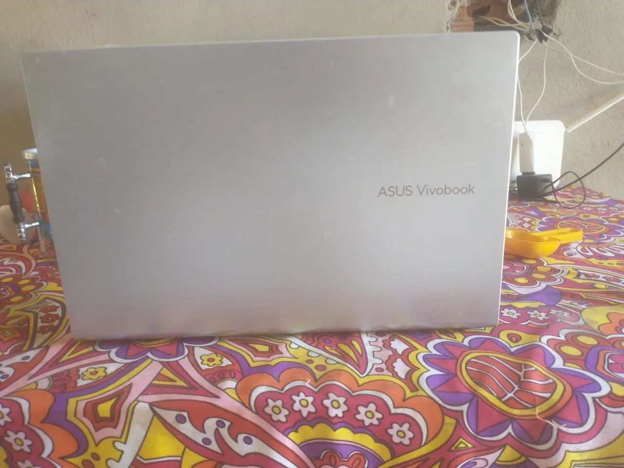 Asus Vivobook conservado - Foto 2