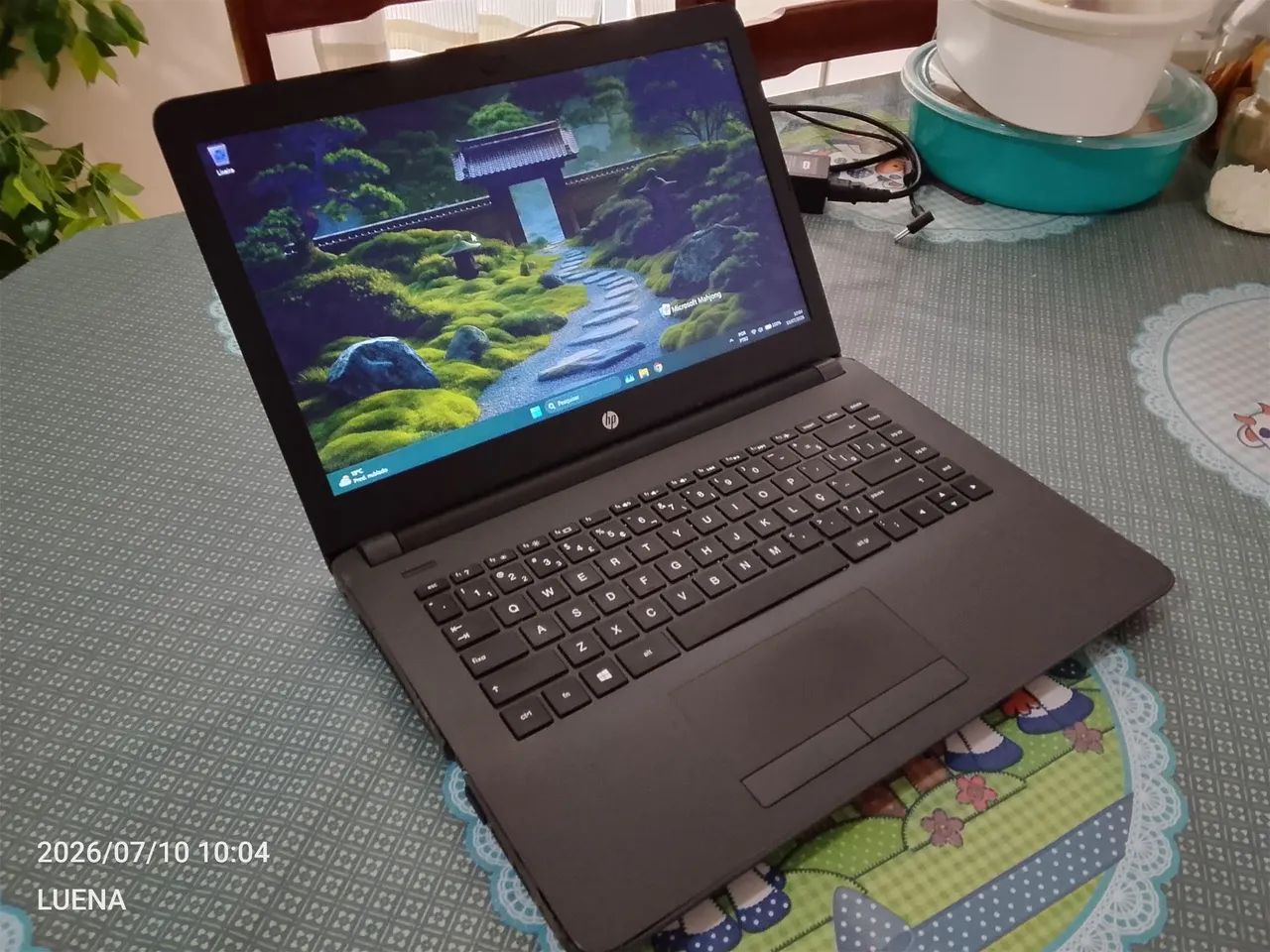 Notebook HP 240 G6 com processador i5 de 7a geração e DDR4 de 12GB.