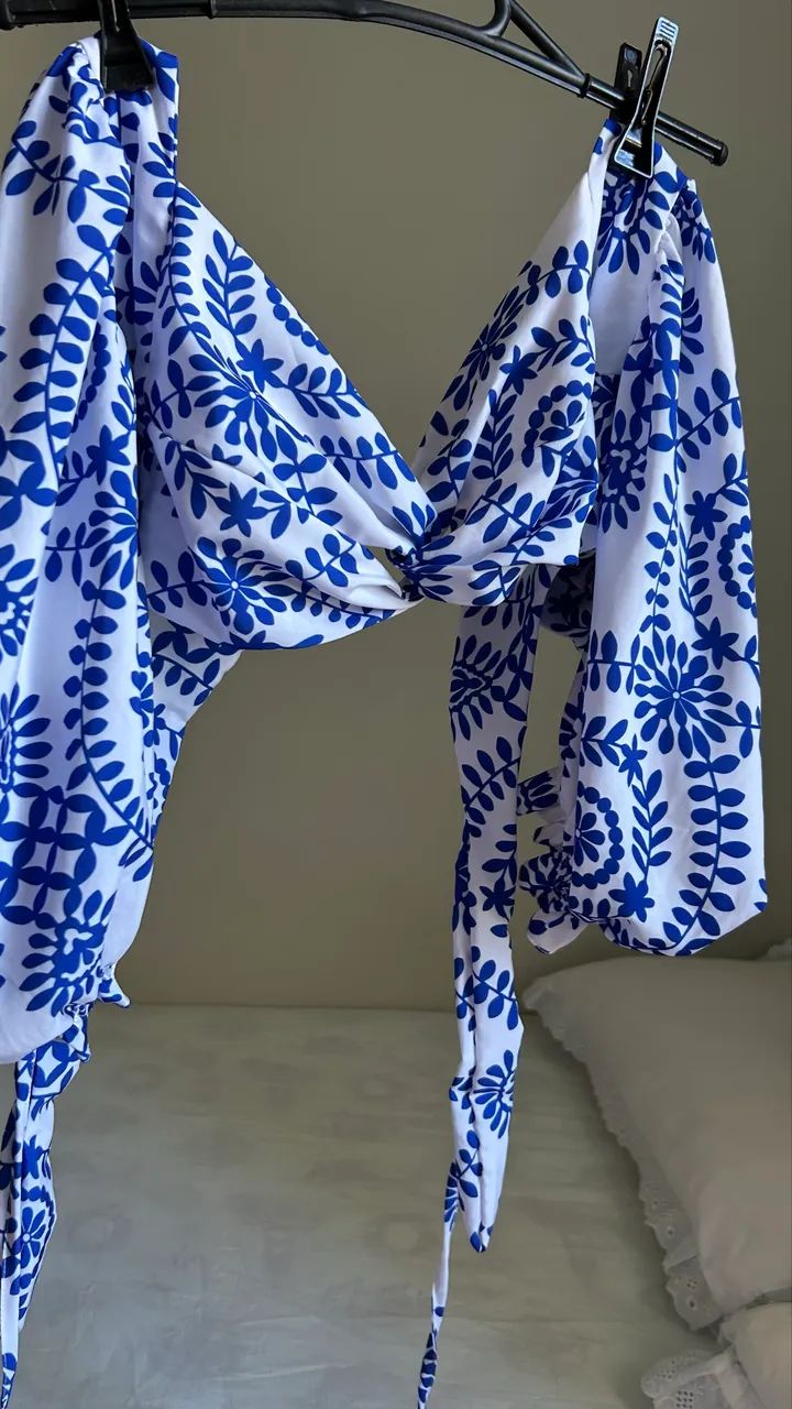 Cropped Estampado Azul e Branco Ciganinha / Ombro a Ombro - Amarração Ajustável - Foto 4