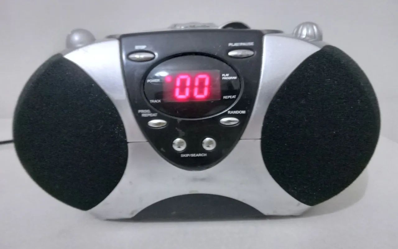 CD Player Durabrand (com defeito)