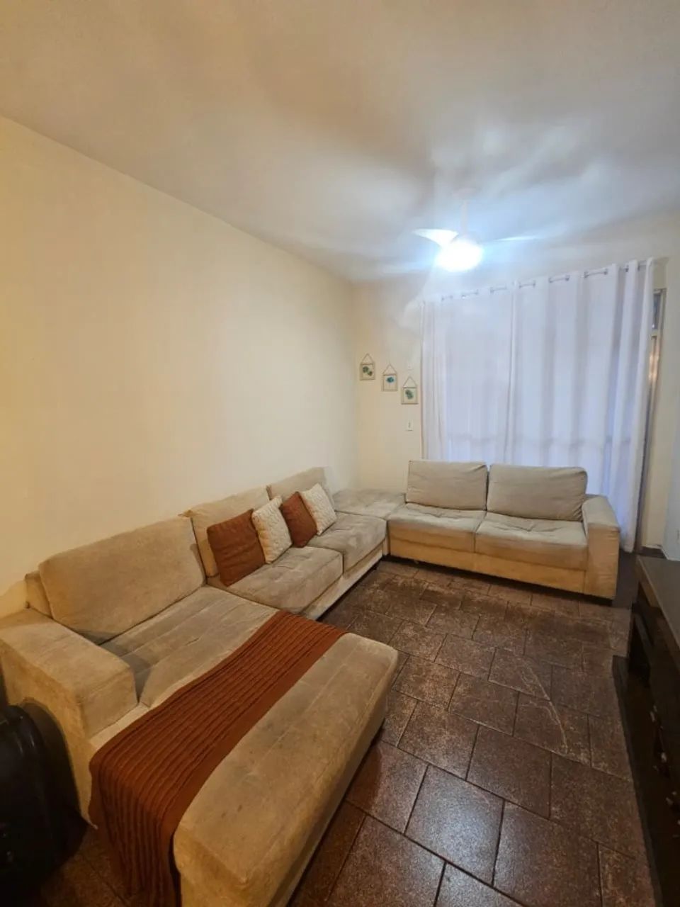 Sofá 5 Lugares c/ Chaise, Tecido - Foto 3