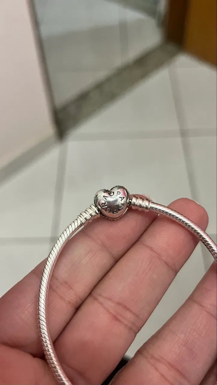 Pulseira Pandora Coração e Berloque Mickey - Foto 3