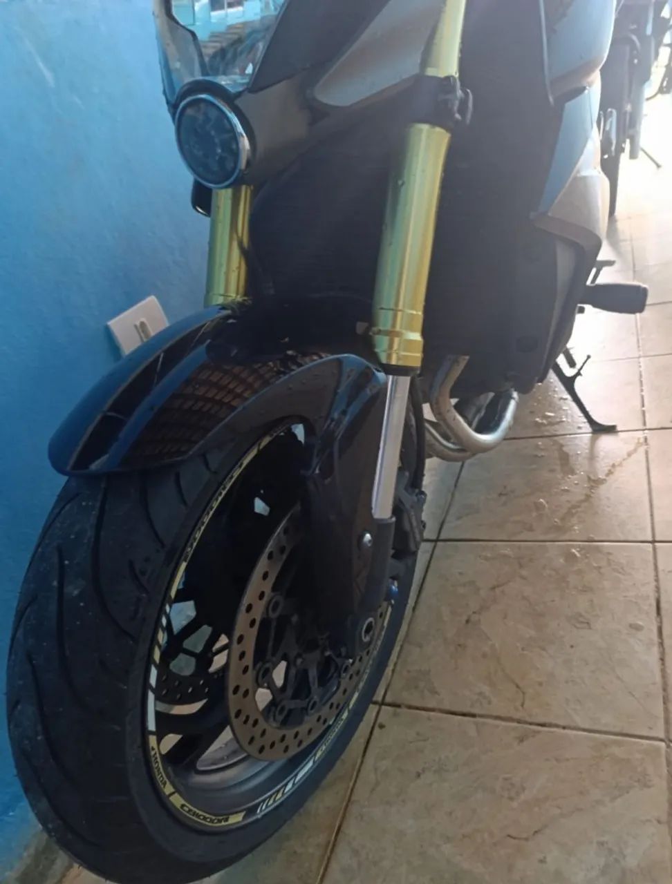 Cb 1000 - Foto 4