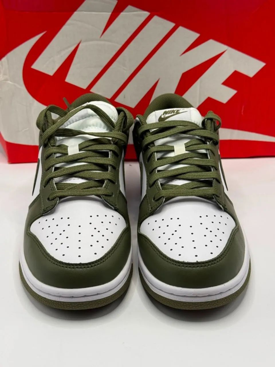 tenis nike dunk low verde escuro tam 42 - Foto 2